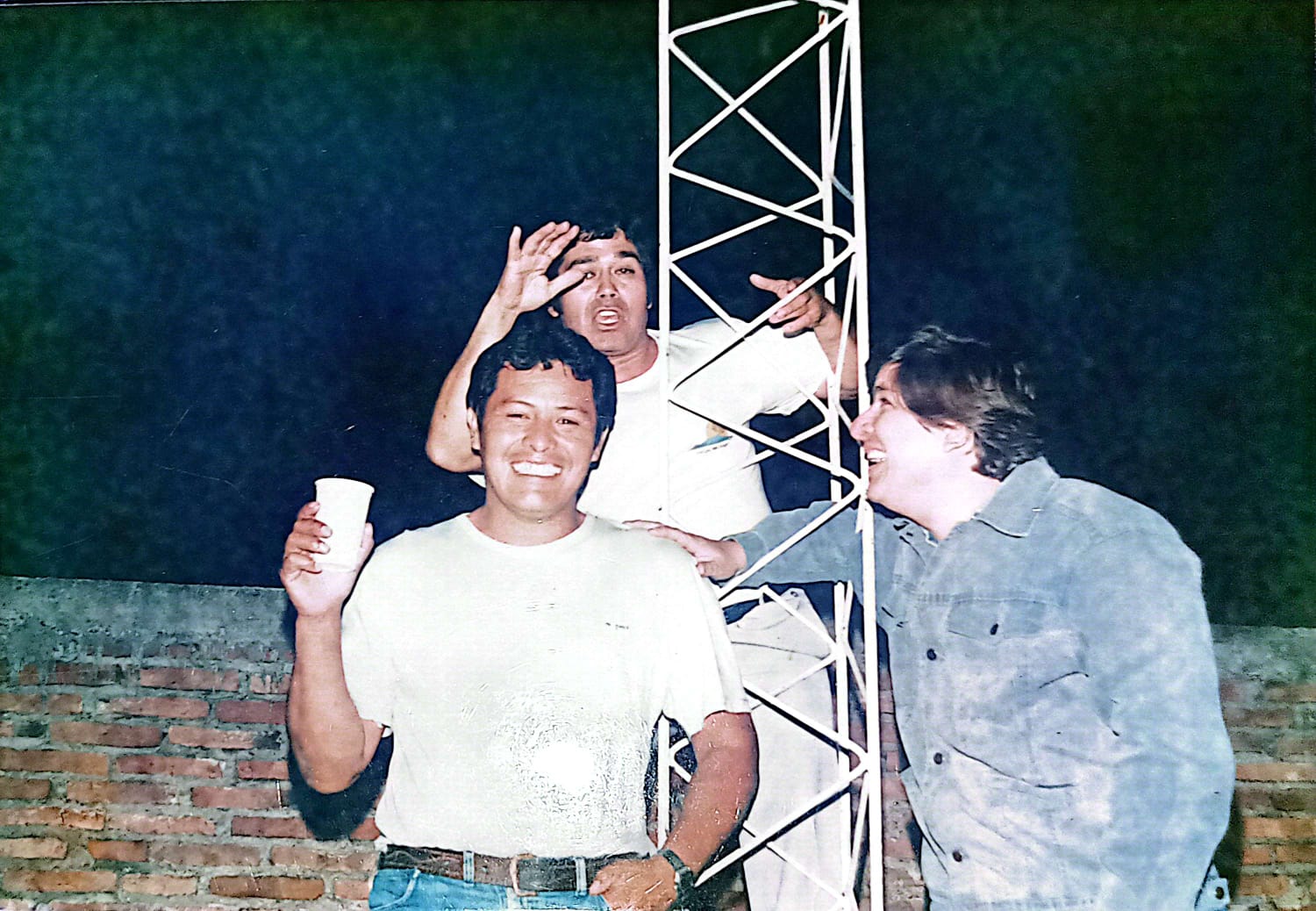 primera antena